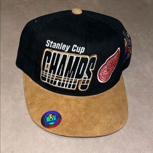 Vintage Starter The Right Hat Stanley Cup Champions NHL 1997 Detroit Redwings